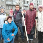На ул.Динамовцев высадили 100 яблонь