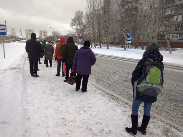 Когда остановка «Шлюз» вернётся на прежнее место?