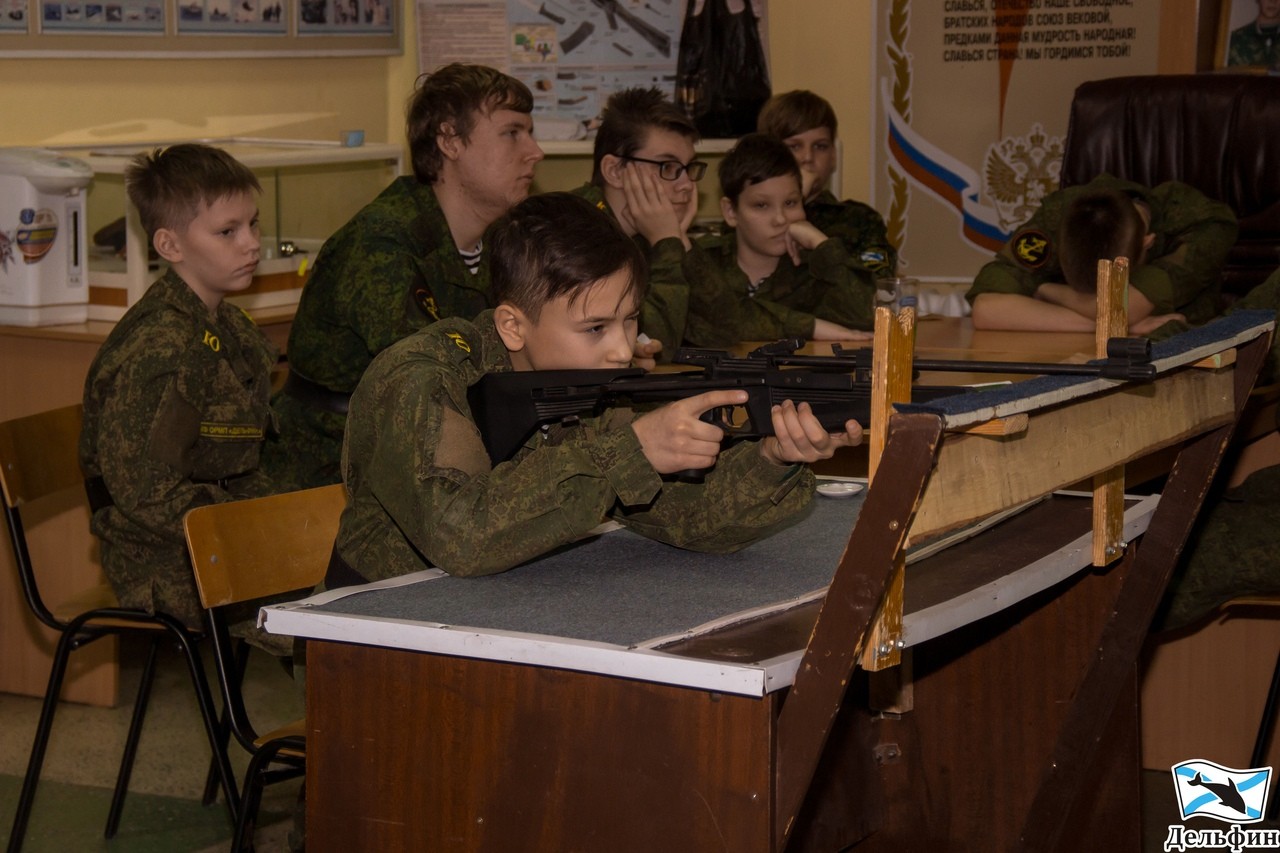 Подростки ОбьГЭСа поборолись за звание "Юного стрелка"