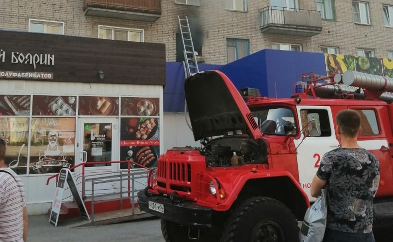 В сгоревшей на ул. Ветлужской квартире дети не пострадали