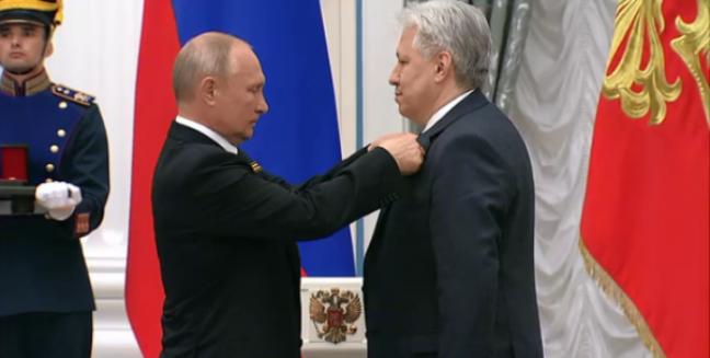 Новосибирские ученые награждены госпремией за нанотрубки