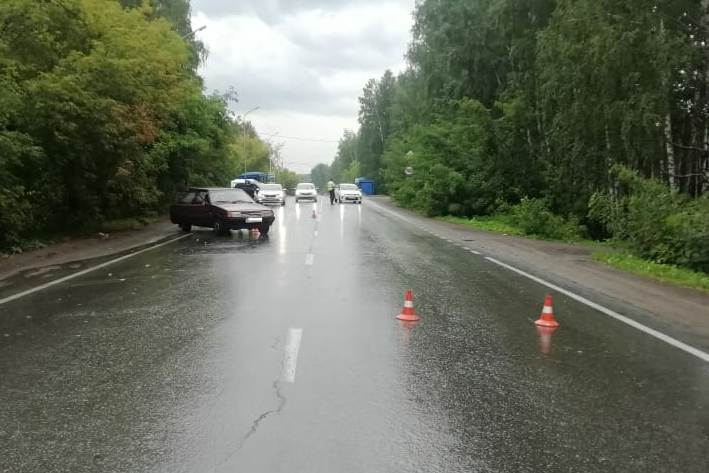 В Новосибирске 82-летний водитель насмерть задавил 79-летнюю женщину