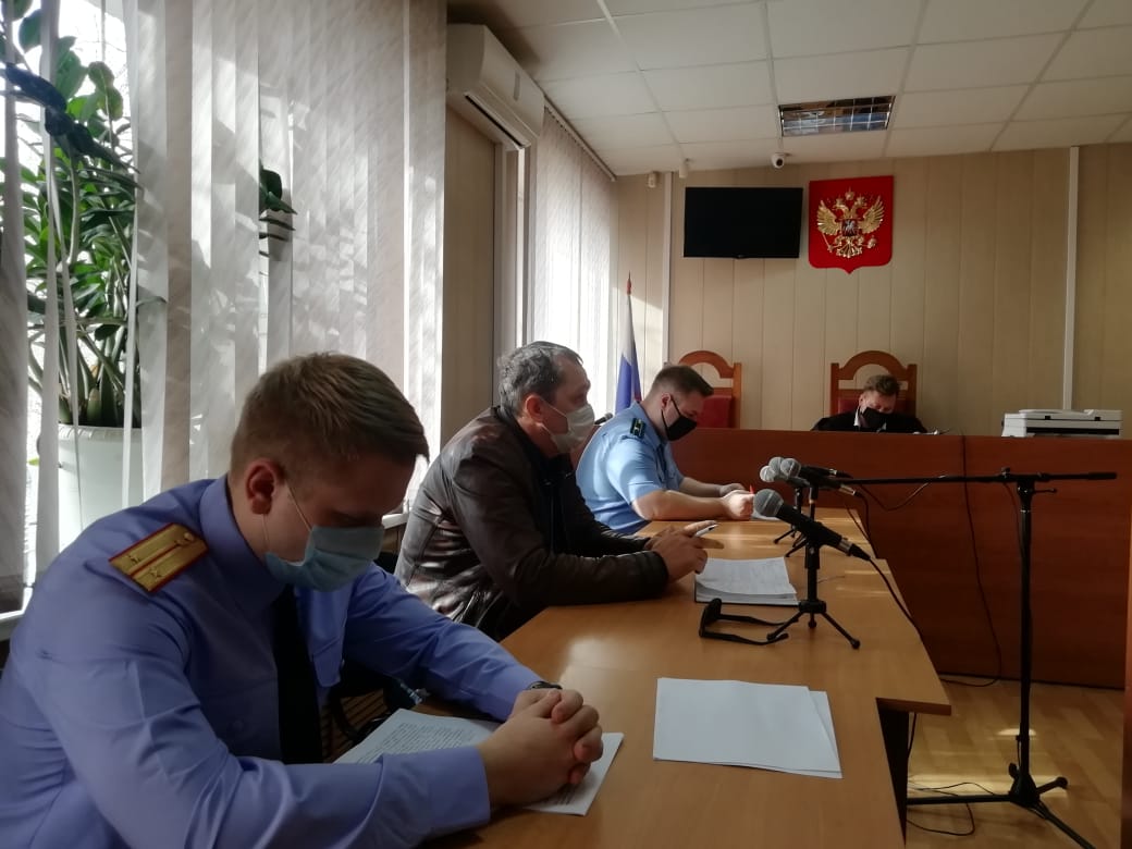Суд арестовал родителей сгоревших в Криводановке детей