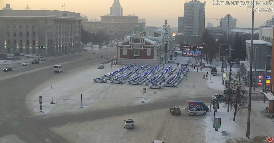 98 новых машин встали на службу ГИБДД Новосибирской области
