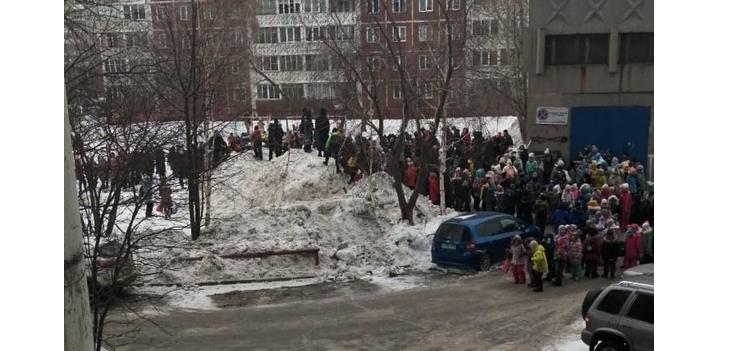 В Новосибирске эвакуируют школы из-за сообщений о минировании