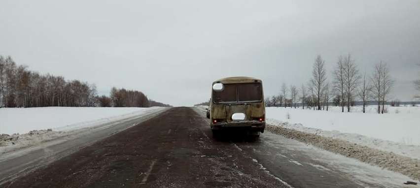 Пассажир угнал автобус с людьми в Новосибирской области