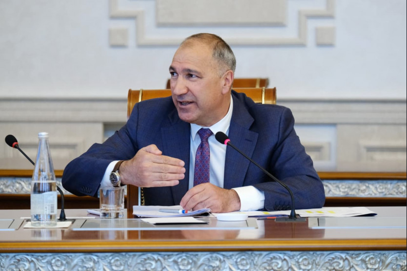 Почти 300 млн рублей добавят Новосибирску на содержание и ремонт дорог