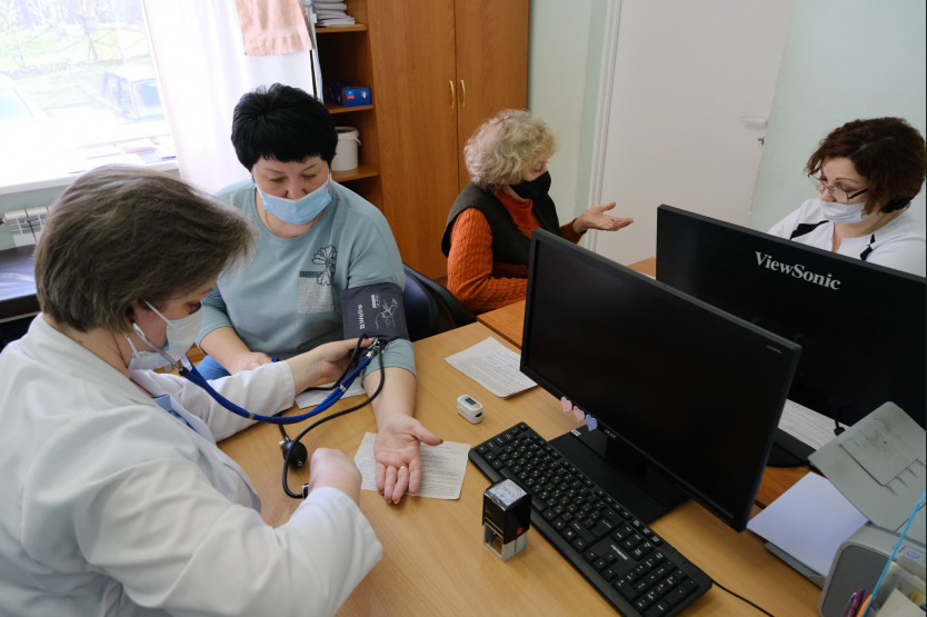 Диспансеризация вновь попала под запрет в Новосибирске