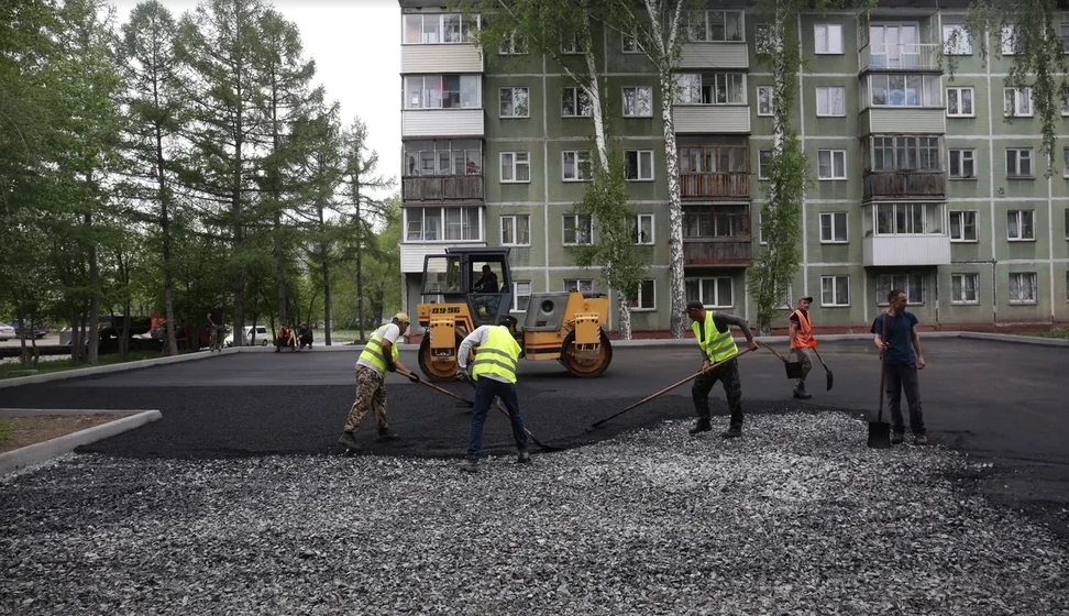 Благоустроительные работы стартовали в 54 дворах Новосибирска