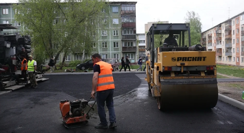 Благоустроительные работы стартовали в 54 дворах Новосибирска
