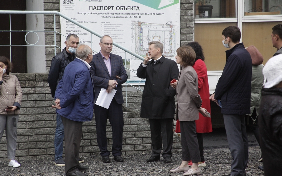 По федеральной программе в Новосибирске за лето отремонтируют 37