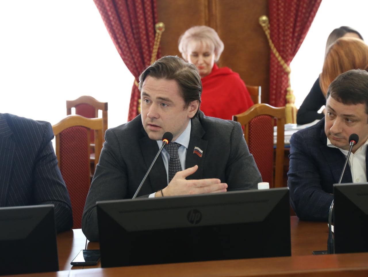 Александр Аксененко: регион найдёт средства на запуск подстанции