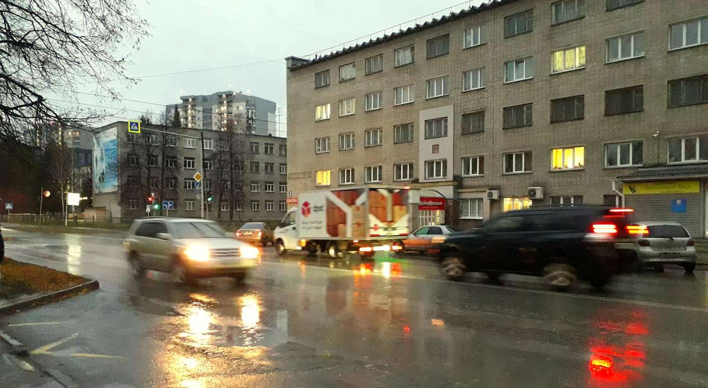 Сильный ветер и похолодание ждёт новосибирцев на выходных