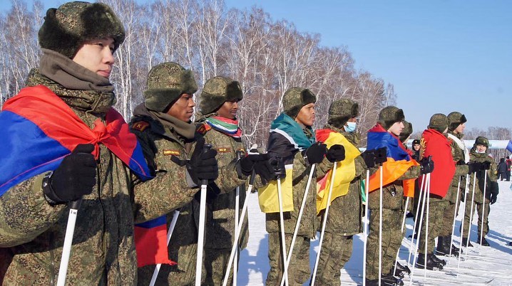 Только для взрослых: в новосибирской &laquo;Лыжне России&raquo; дети не