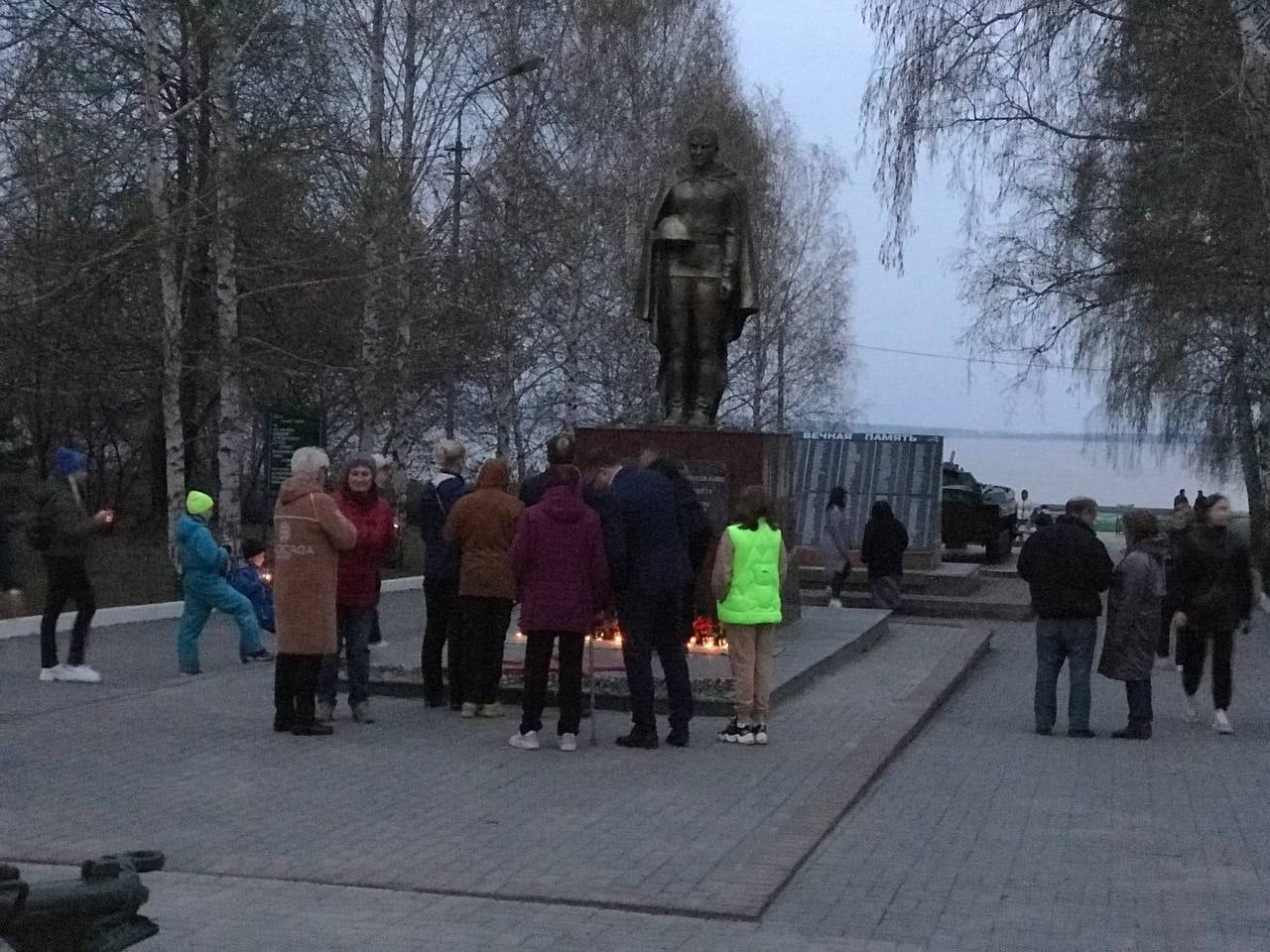 Яркие фестивали прошли в День Победы в Советском районе