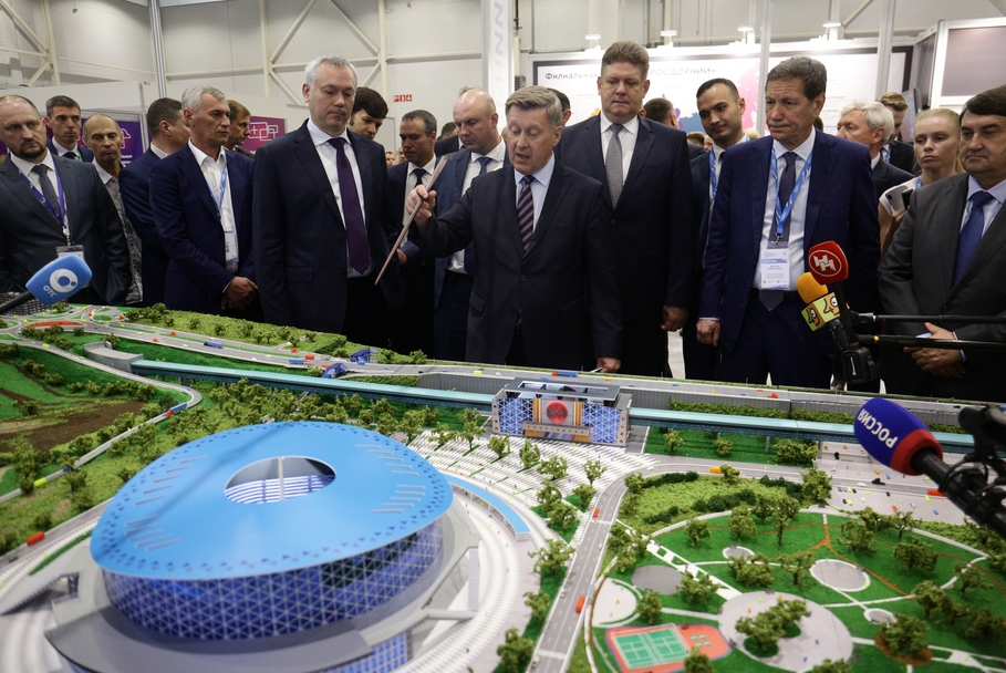 Проект Дзержинской линии новосибирского метро представили помощнику