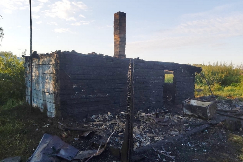 Две молодые женщины погибли на пожаре в частном доме под Новосибирском