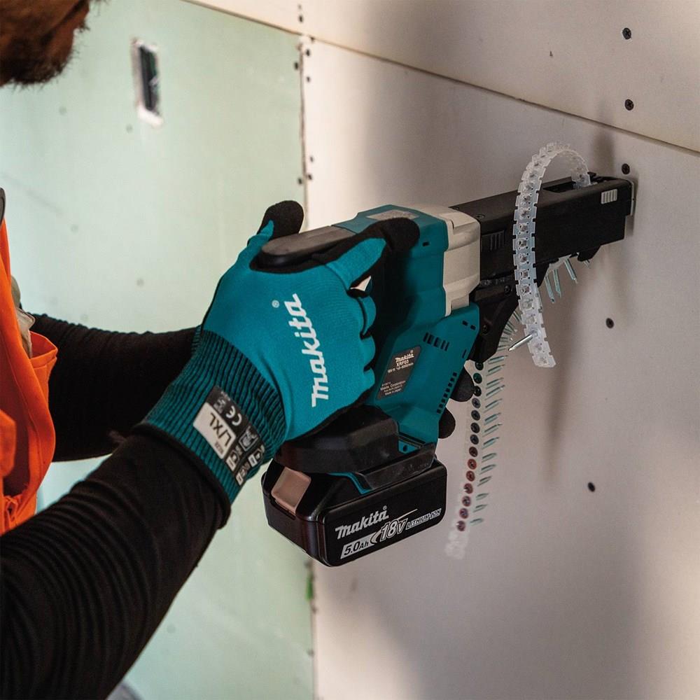 Makita представляет новый шуруповёрт Makita с автоподачей