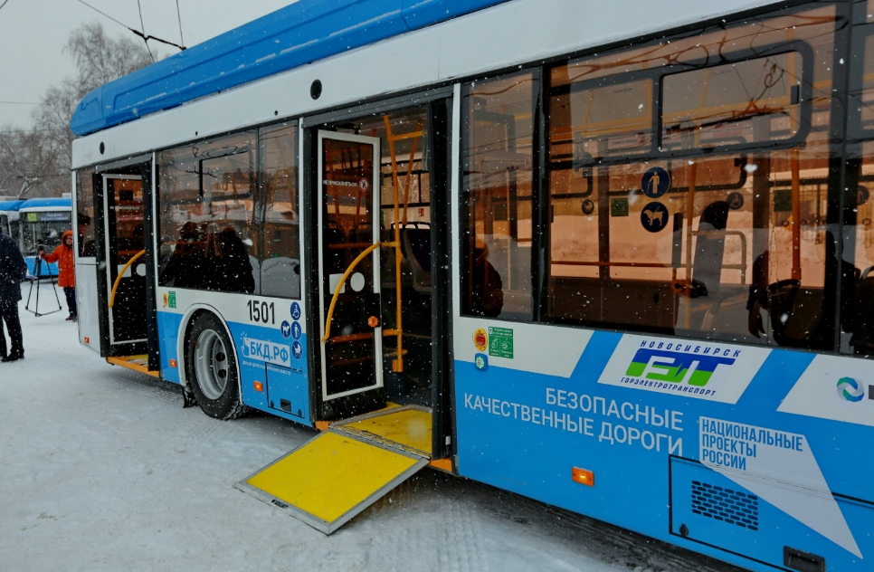 Девять новых троллейбусов с автономным ходом начнут работу в