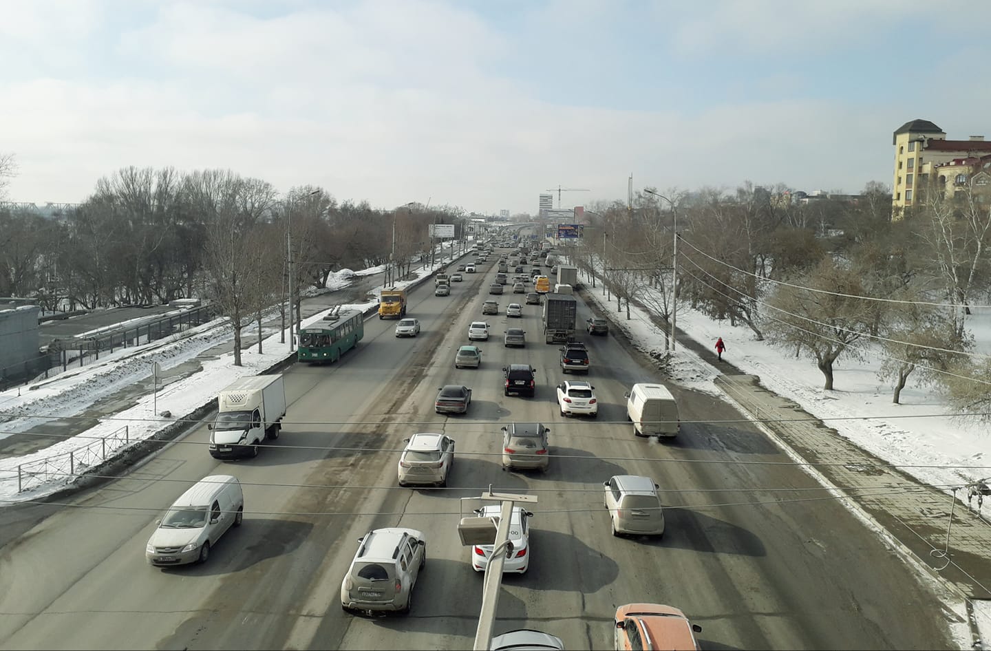 Правый мост через Иню на Бердском шоссе закроют для фур