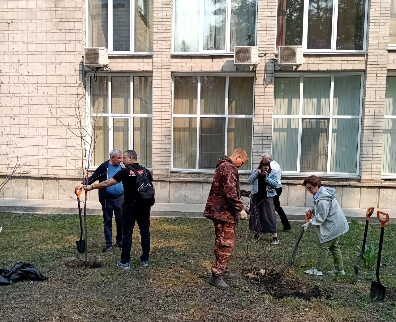 В НГУ состоялись массовые посадки