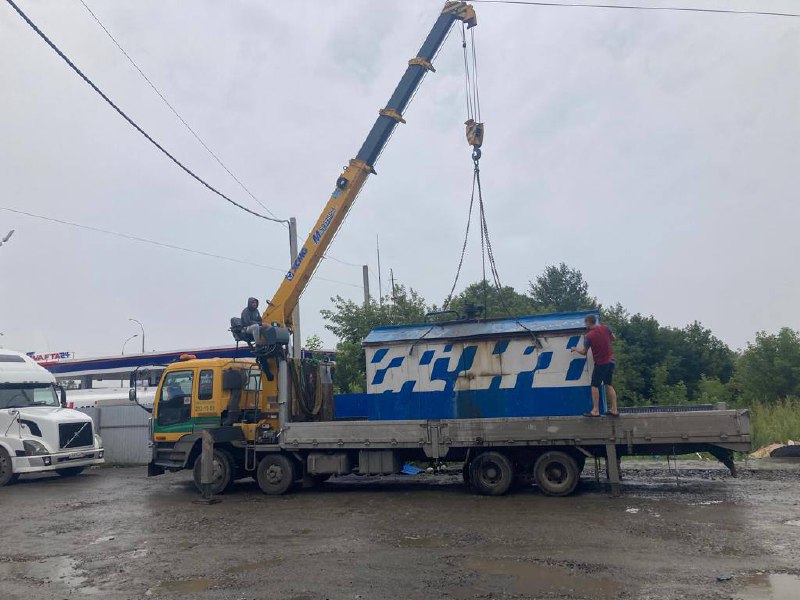 В Новосибирске арестовали две нелегальные мобильные АЗС