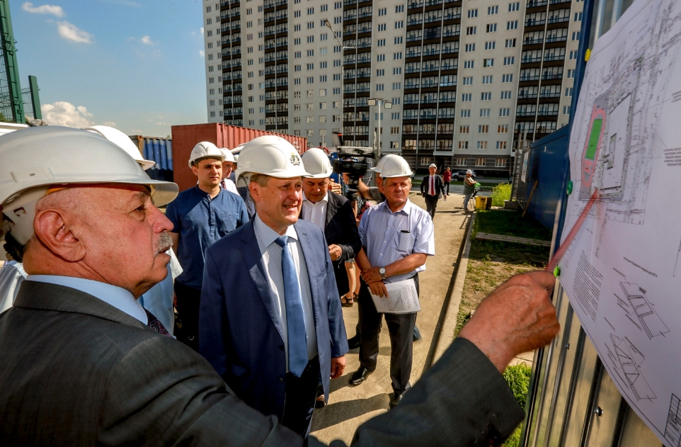 В Новосибирске до конца года достроят школу на Забалуева на 850 мест