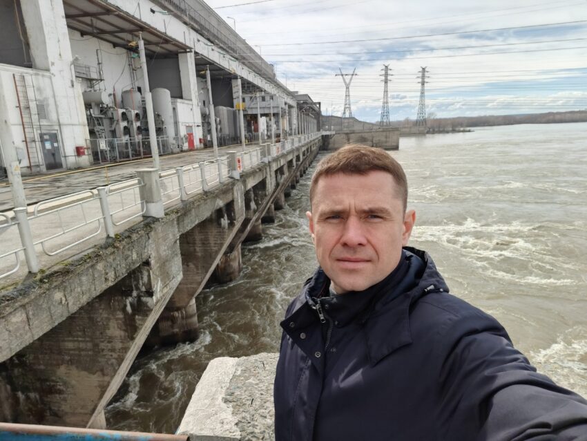 Депутат Госдумы потребовал штрафовать грузовики за проезд на дамбе