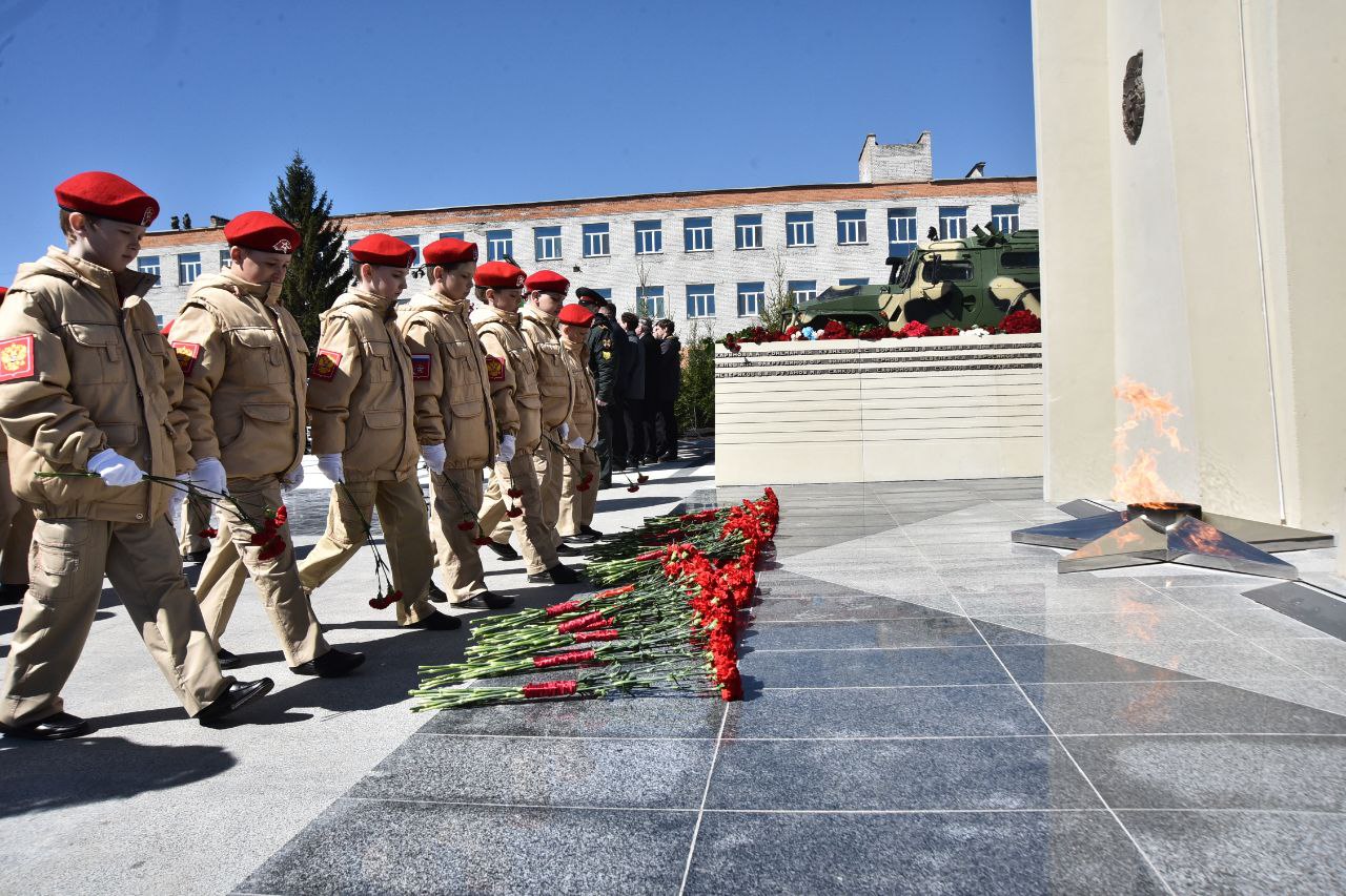 Под Новосибирском открыли мемориал павшим на СВО спецназовцам
