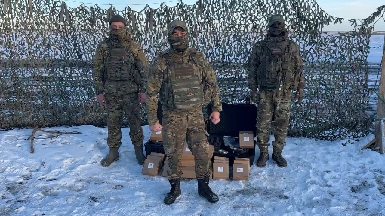 Новосибирский депутат помог фронтовикам с техническими средствами и