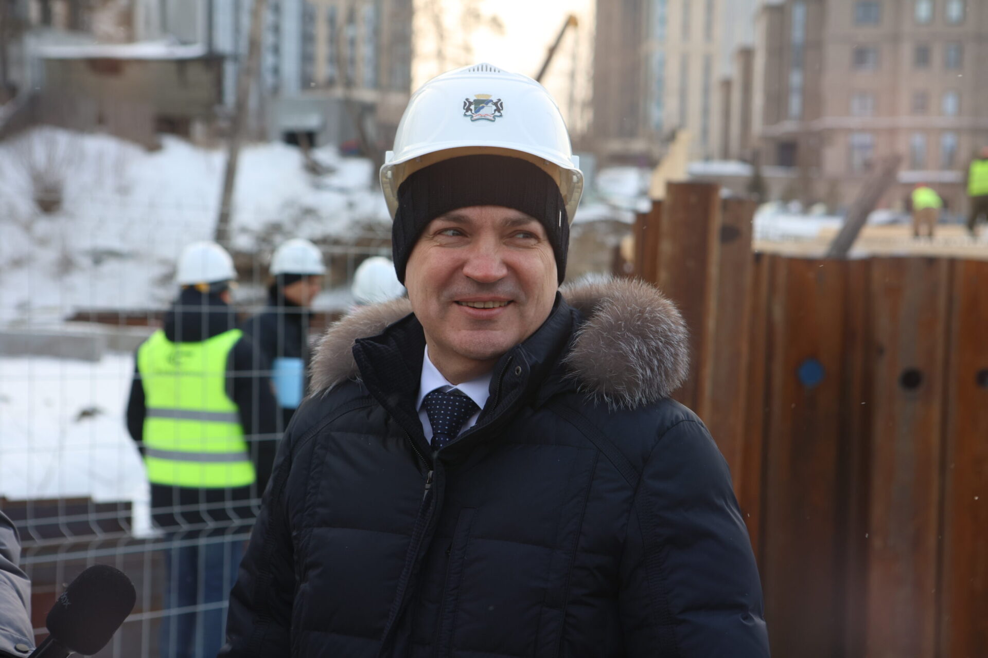 Мэр Новосибирска проконтролировал реконструкцию моста через 2-ю