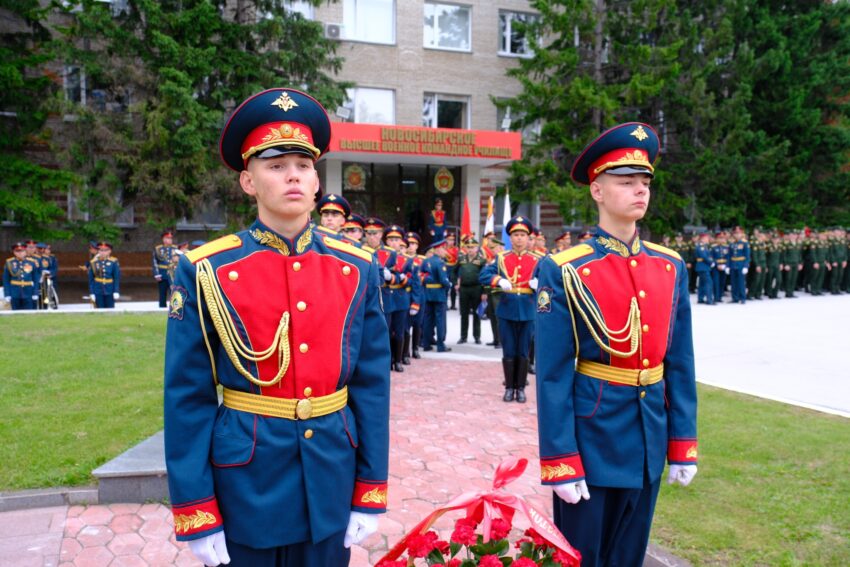 НВВКУ отметило своё 58-летие в новосибирском Академгородке