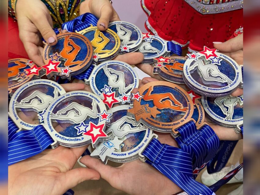 Новосибирские спортсменки стали финалистками Всероссийских