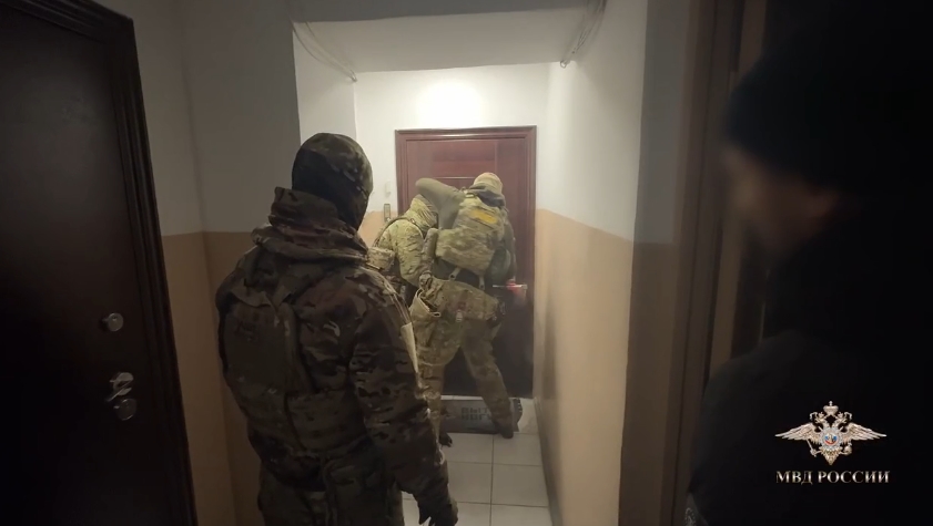 Семеро новосибирцев задержаны силовиками за пособничество