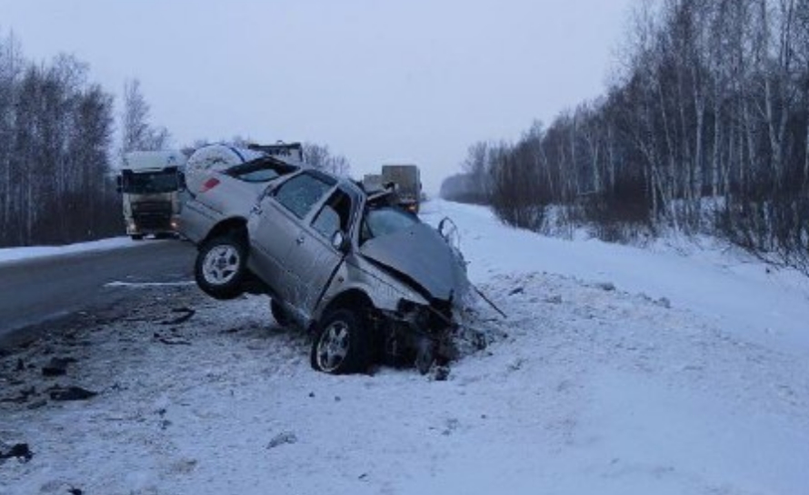 Две женщины погибли в Рождество на дорогах Новосибирской области