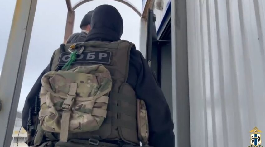 Отец и дочь задержаны по делу о мошенничестве с ОСАГО в Новосибирске