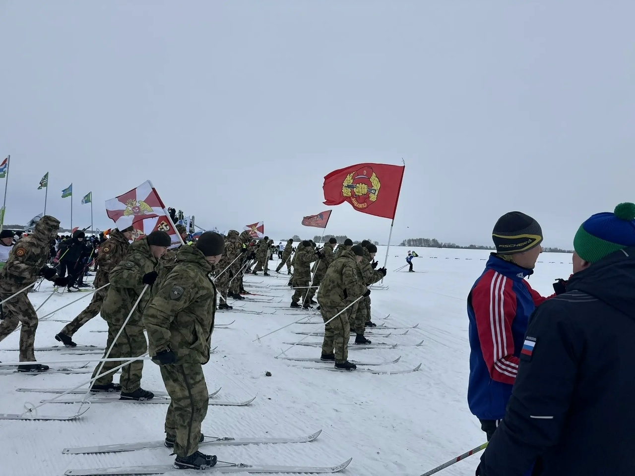 Семь тысяч лыжников вышли на трассу памяти Героев под Новосибирском