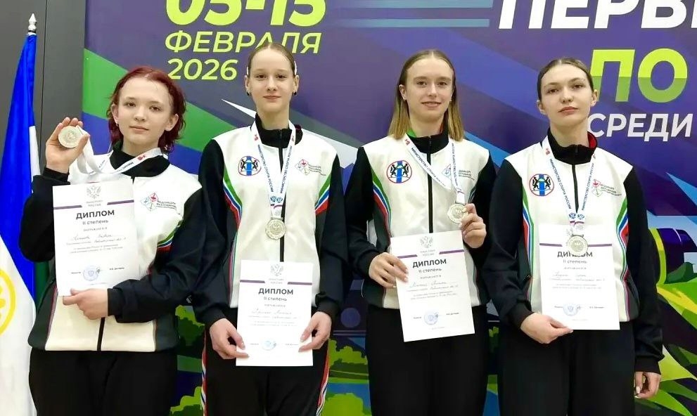 Юная шпажистка из Советского района взяла серебро на первенстве