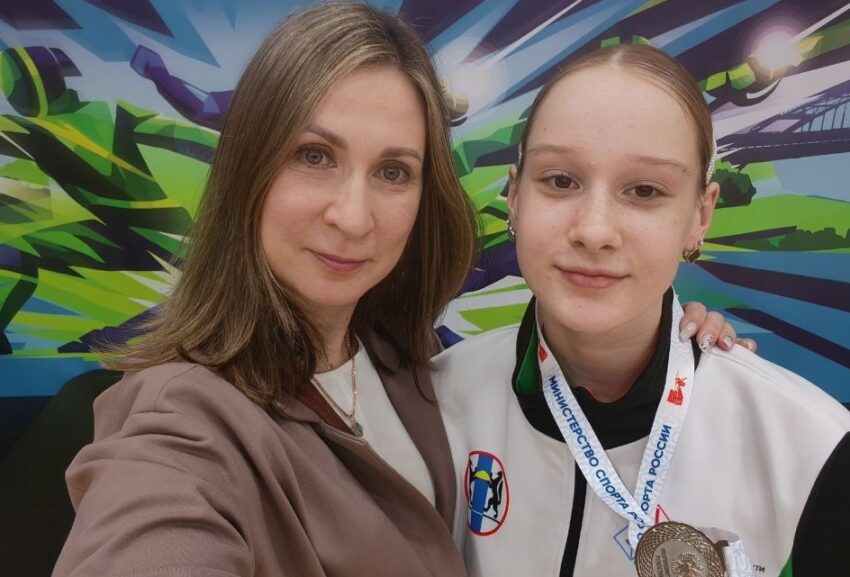Юная шпажистка из Советского района взяла серебро на первенстве