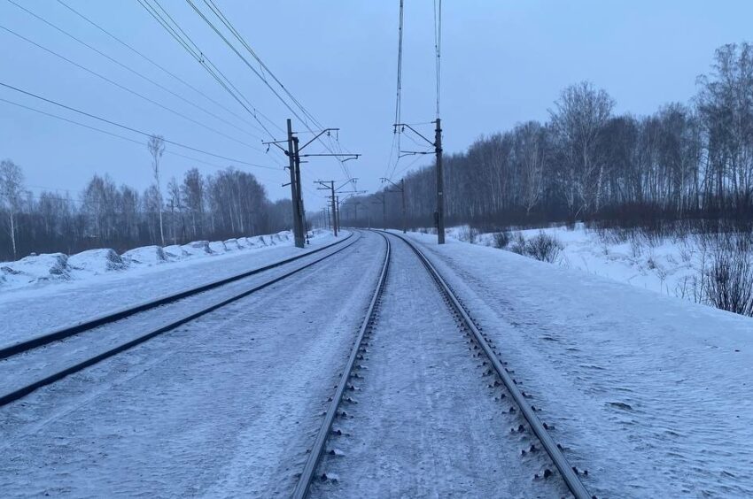 Поезд травмировал пешехода на перегоне Бердск - Речкуновка